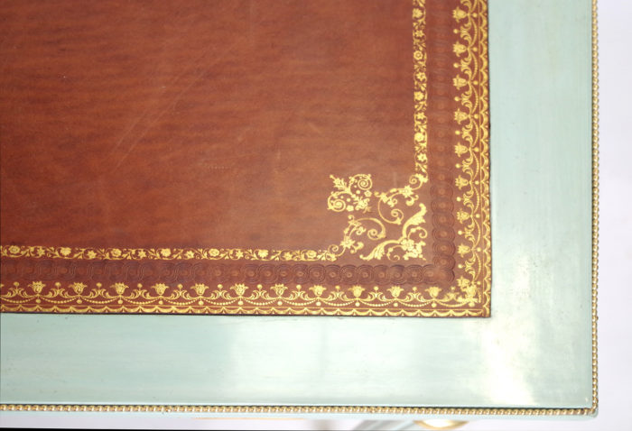 bureau plat céladon Louis XVI cuir