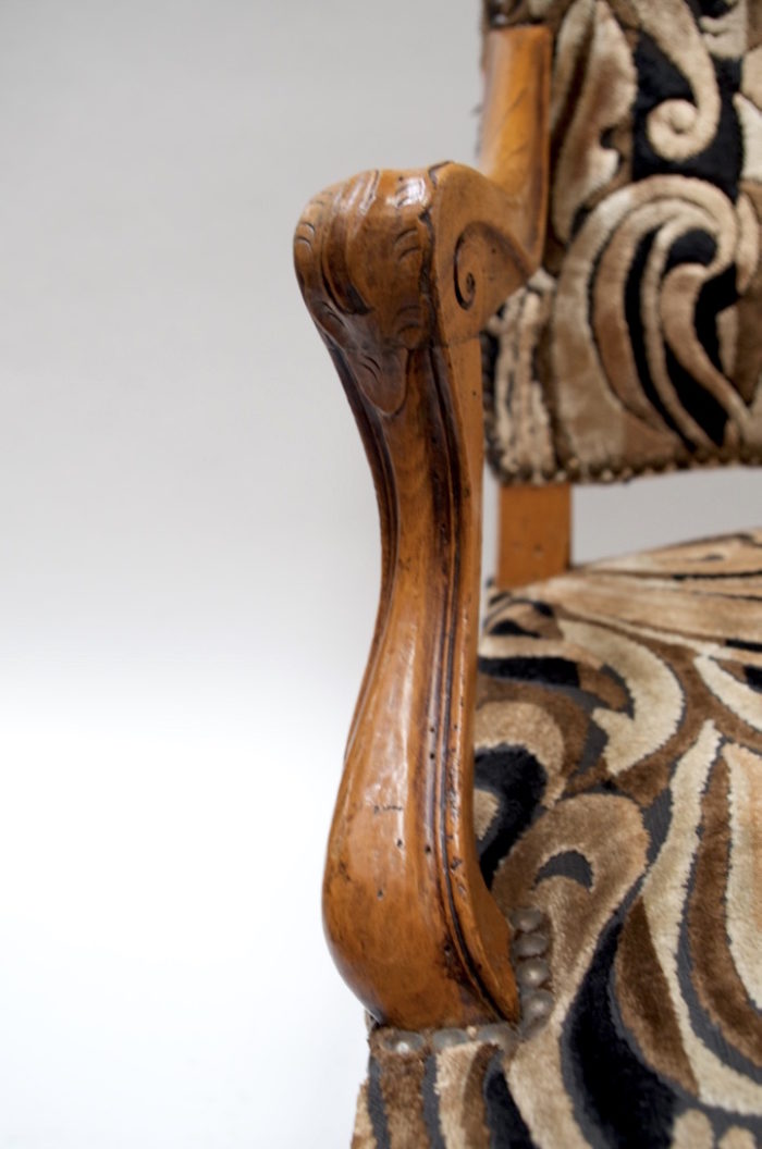 fauteuils louis xv bois naturel dos console accotoir