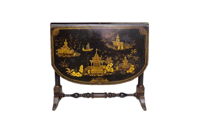 table abattant laque decor pagode