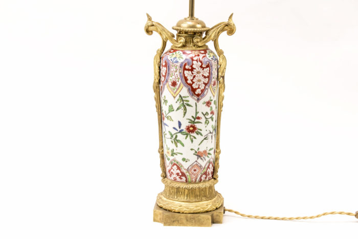 Persan style porcelain lamp