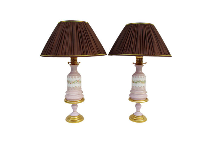 paire lampes lilas porcelaine paris