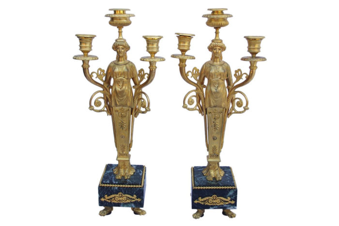 candélabres bronze marbre caryatides