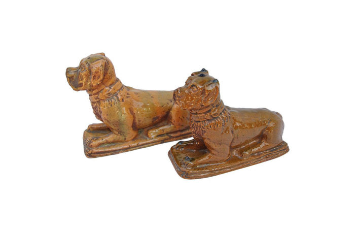 enameled earthenware dogs