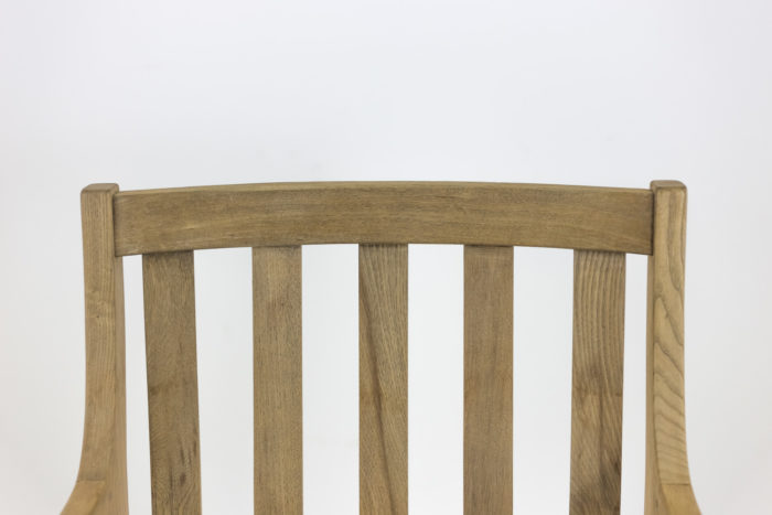 oak armchair backrest