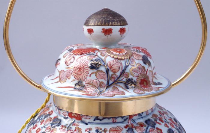 vase potiche imari monté en lampe lyre