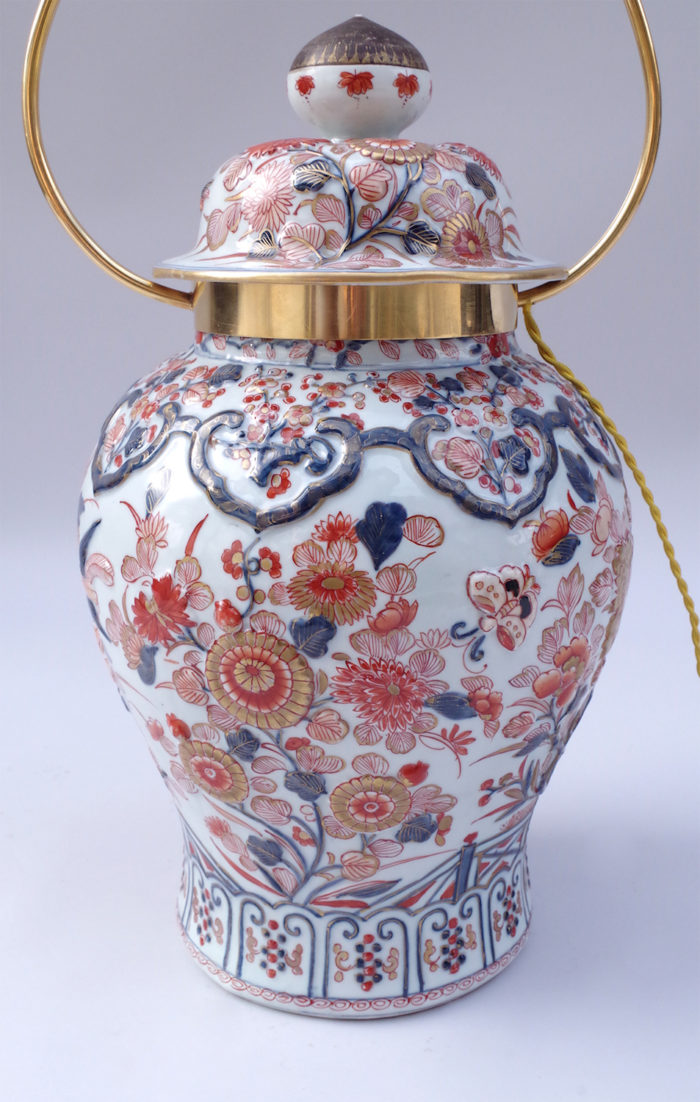 vase potiche imari monté en lampe lyre