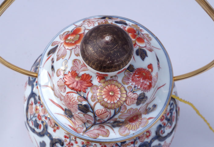 vase potiche imari monté en lampe lyre