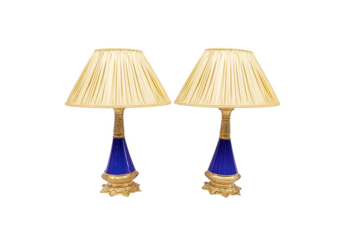 lampes coniques bleues