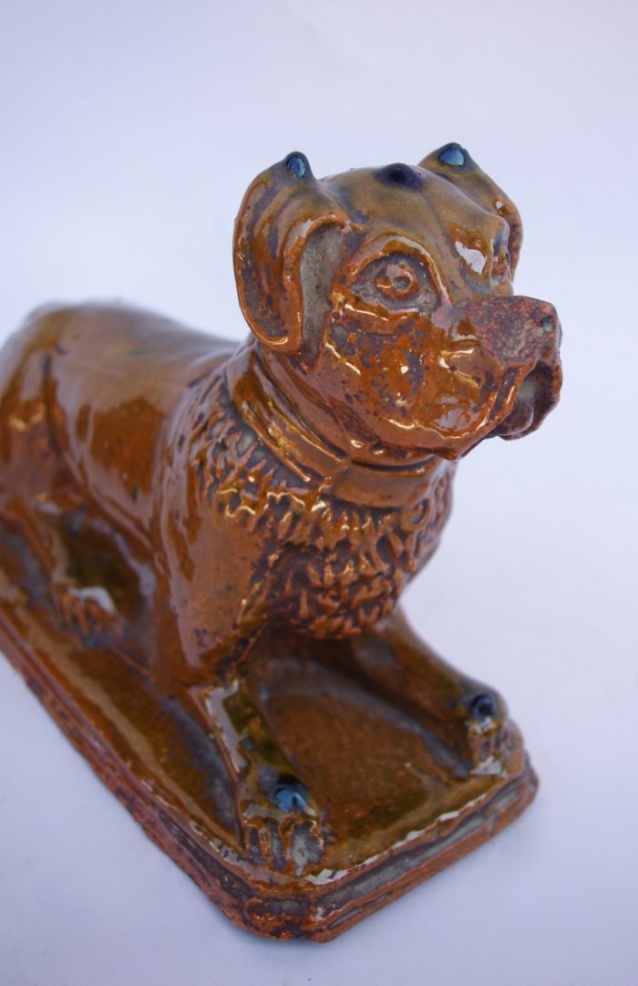 enameled earthenware dogs