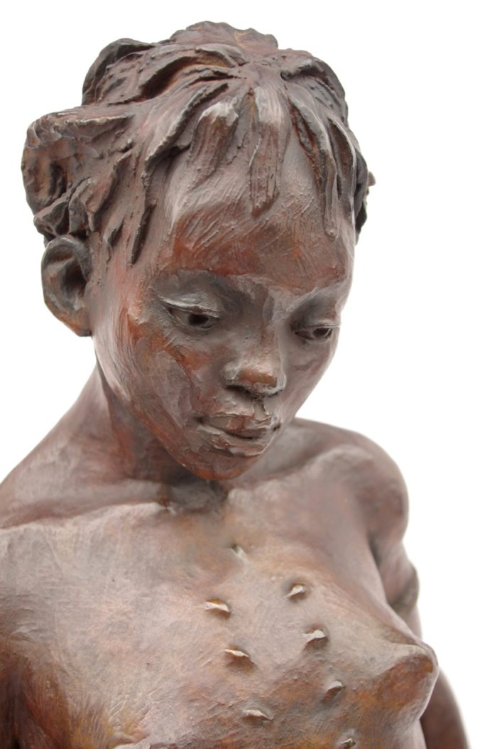 darbaud femme calebasse bronze sculpture