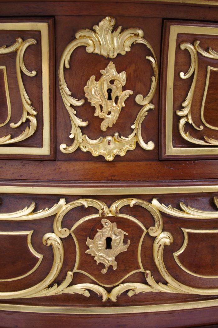 commode bellanger gilt bronze lock