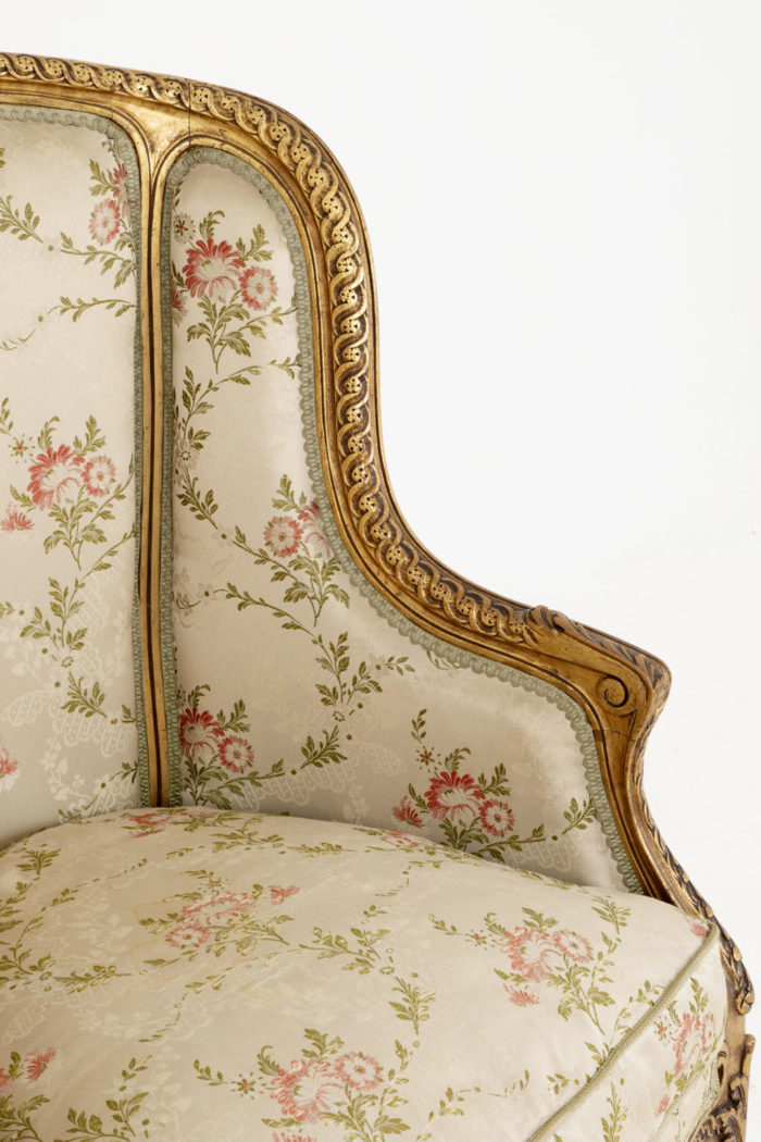 Transition style bergere left side