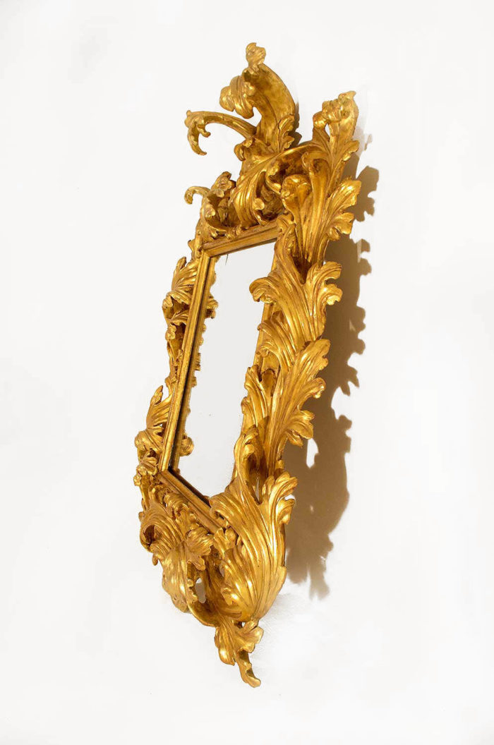 rococo-mirror-gilt-wood-side