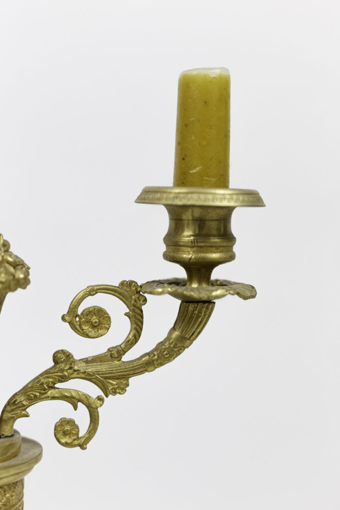lampes style restauration bronze doré bougie