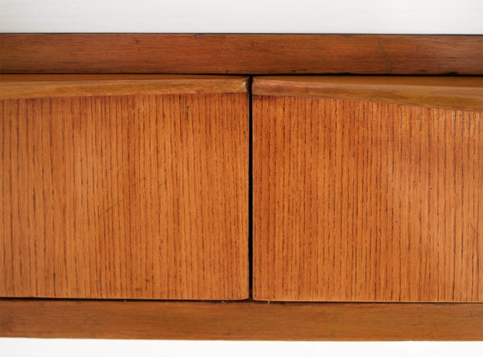 scandinavian design style desk 1950's drawers details