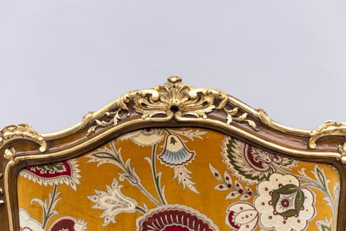 fauteuil louis xv noyer coquille or