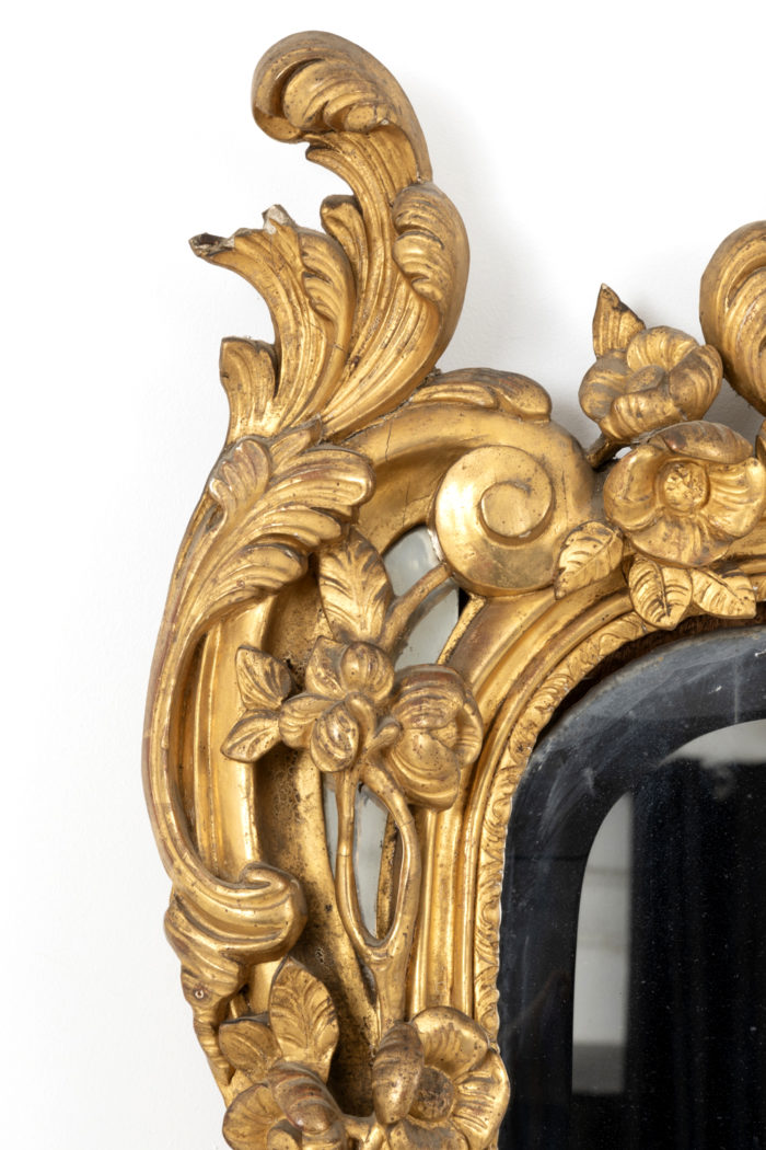 gilt mirror louis xv side scroll acanthus leaves flowers