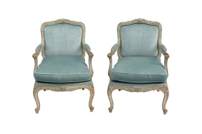 paire fauteuils chassis louis xv face pcple