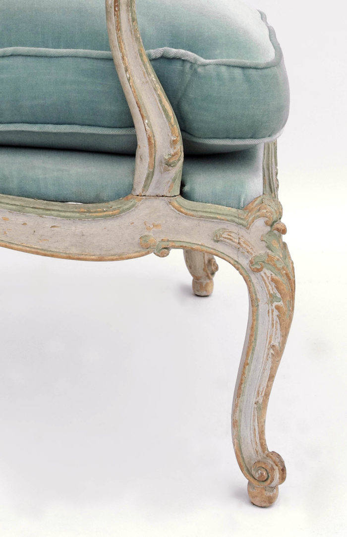 par of louis xv style armchair à chassis leg