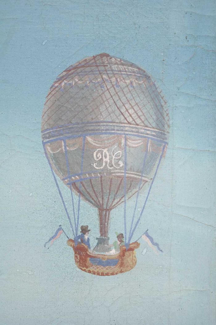directoire screen neoclassical garden air balloon