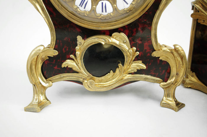 clock rocaille pendulum glass