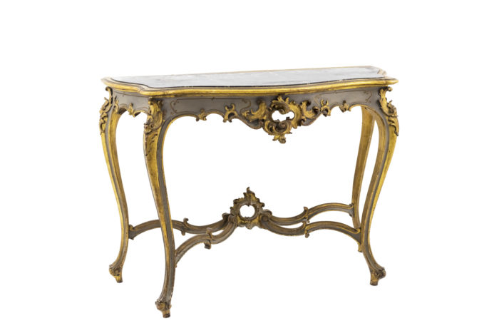 console rocaille lacquered gilt 3/4