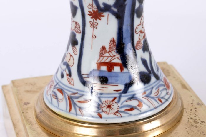 lampe imari bas fût pagode lac