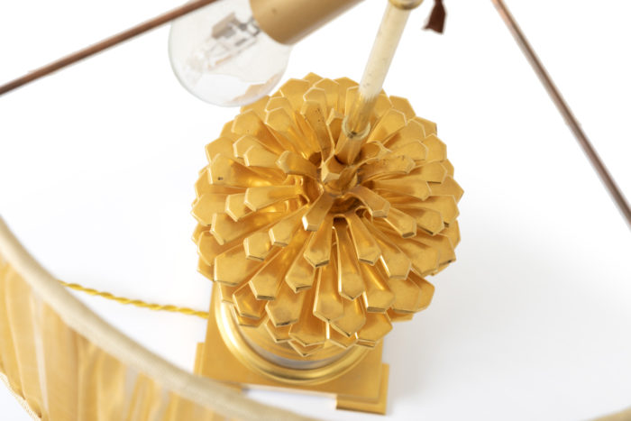 maison charles pine cone lamp lamp top