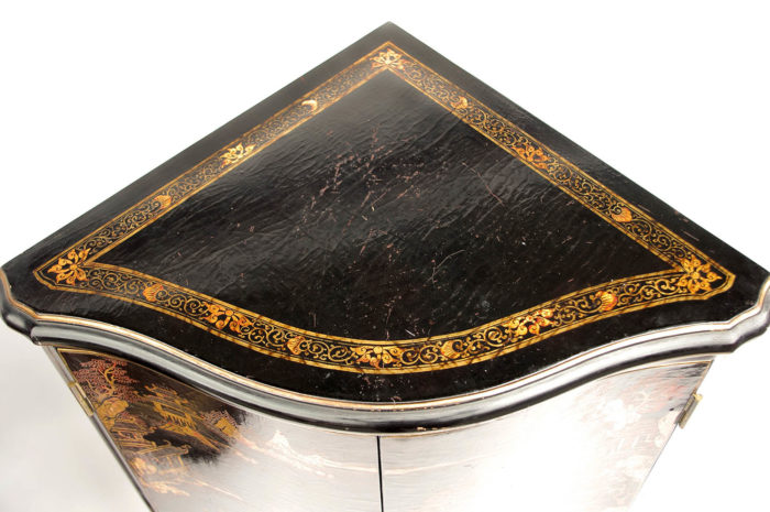 corner cabinets black lacquer tray gilt frieze