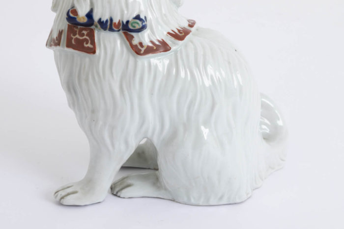 kutani porcelain dog hairs detail