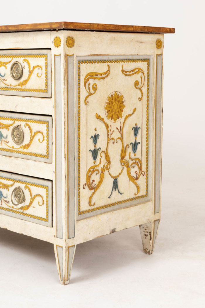 louis xvi painted wood commode side detail