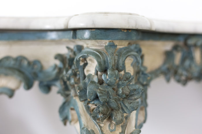 louis xv style console blue and white motifs