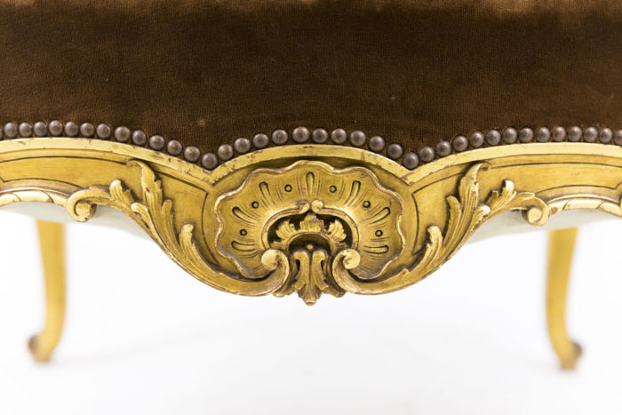 louis xvi style armchair gilt wood apron