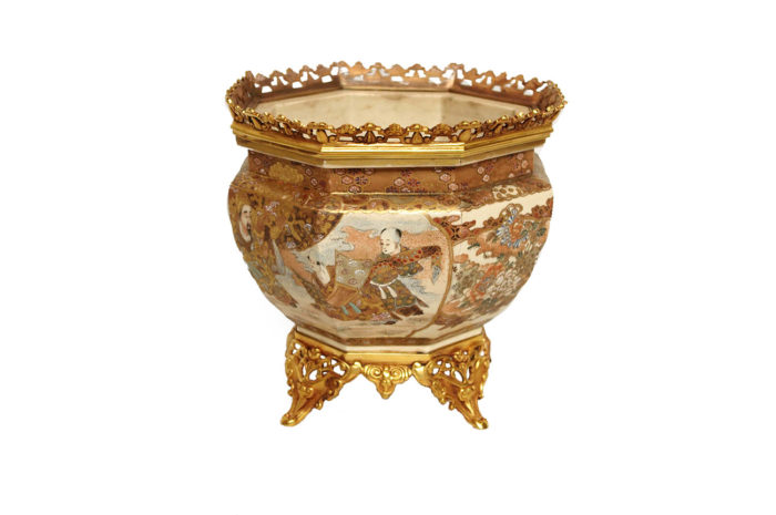 satsuma ware planter gilt bronze