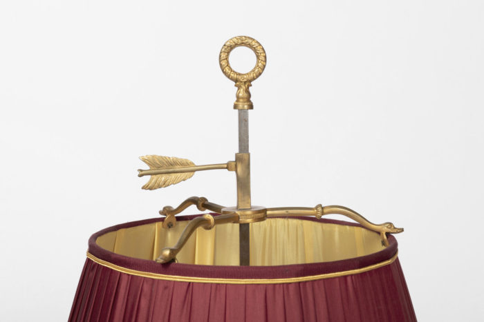 lampe bouillotte style restauration cygnes couronne flèche