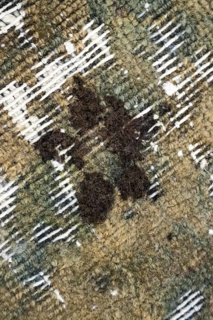 round persian carpet unique contemporary work