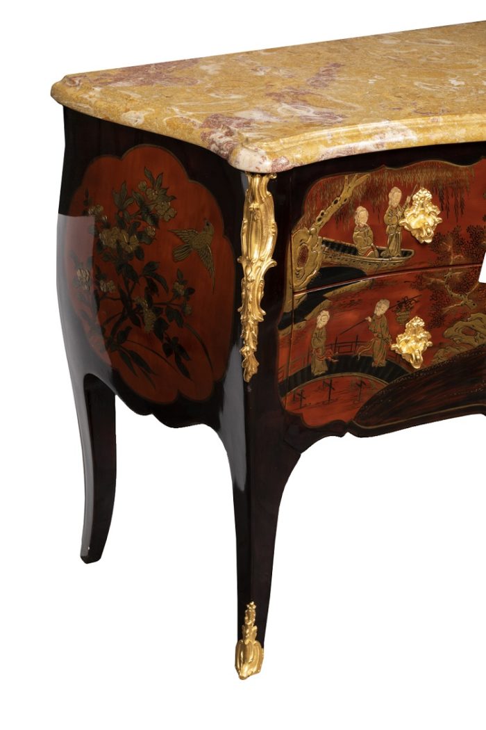 commode style louis xv laque décor chinoisant