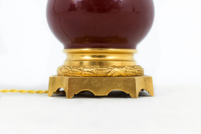 lampe sang de boeuf monture bronze doré
