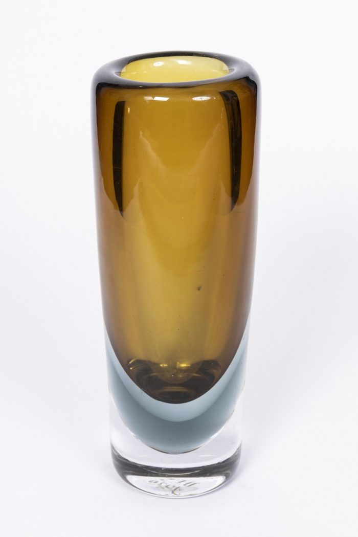 vicke lindstrand vase colored glass