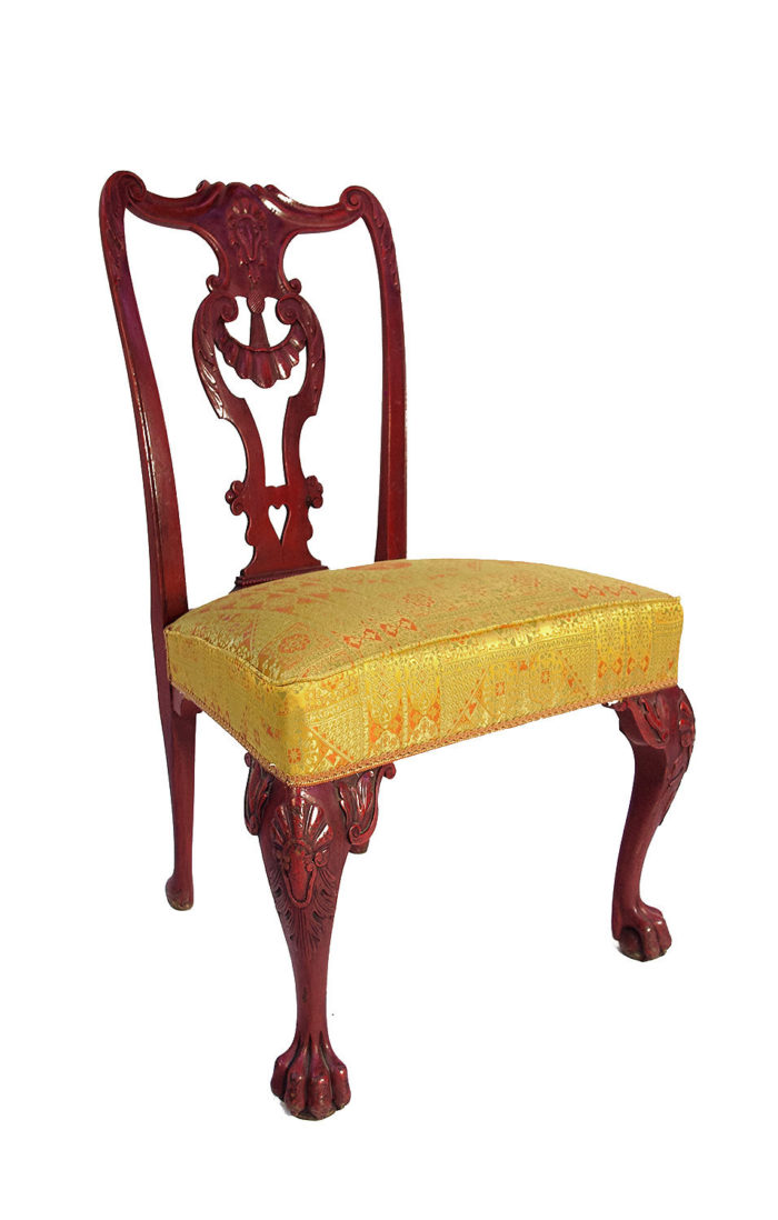 chaise-chippendale-laque-rouge-angle