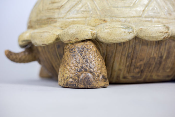valérie courtet sculpture tortoise paws