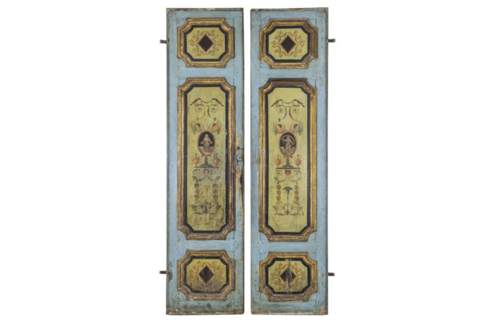 portes italiennes bois peint décor grotesques xviiie