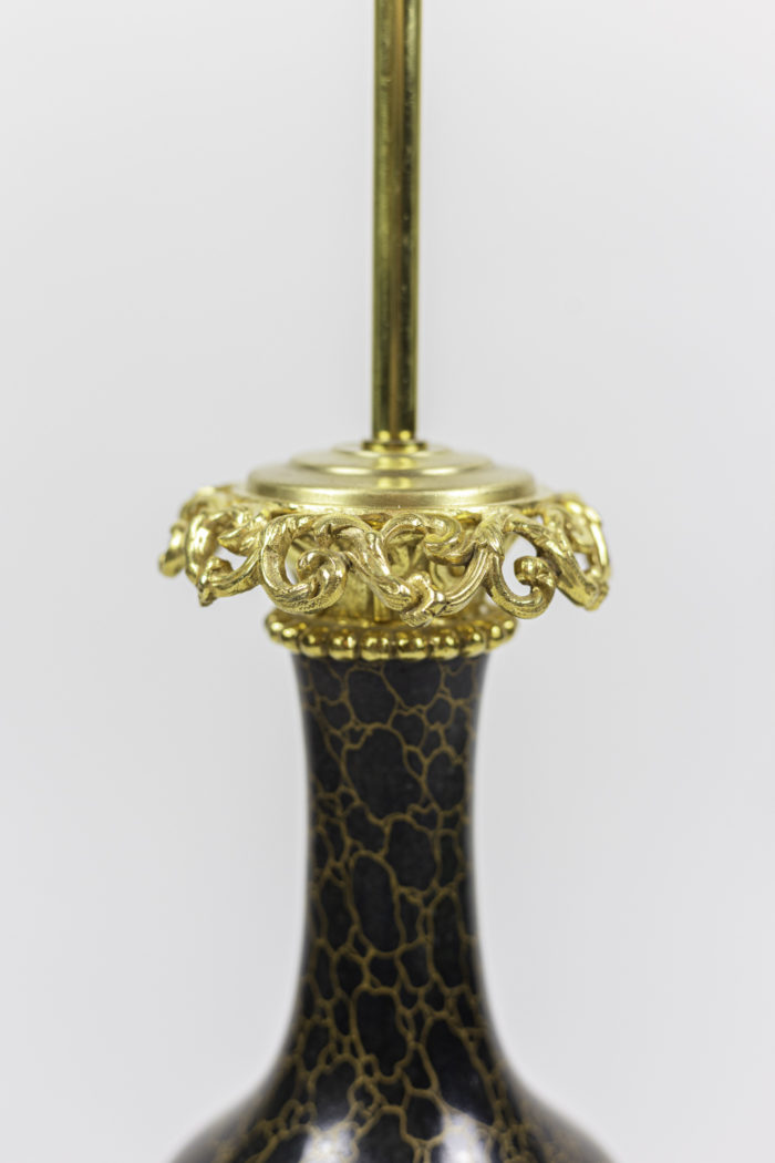 lampe style louis xvi porcelaine bronze doré