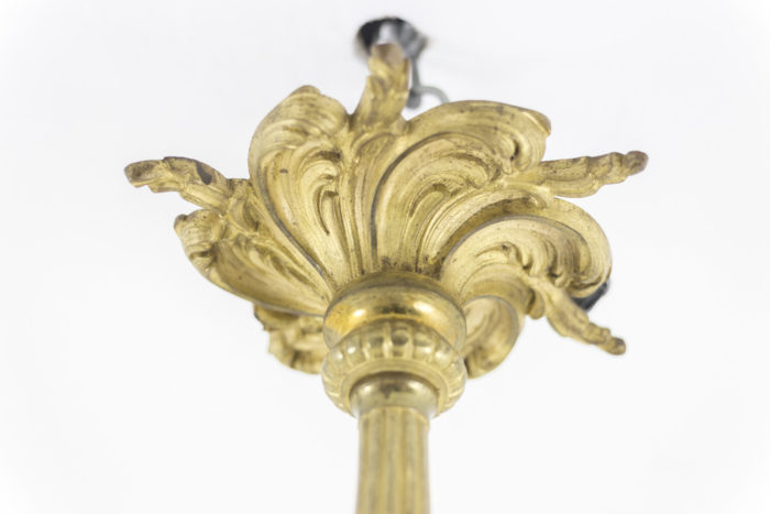 rocaille style chandelier rosette