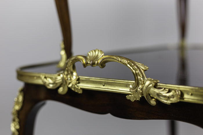 table à thé style louis xv acajou bronze doré poignée