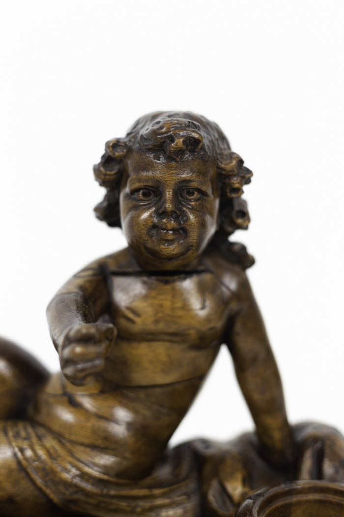 encrier bois enfant putti