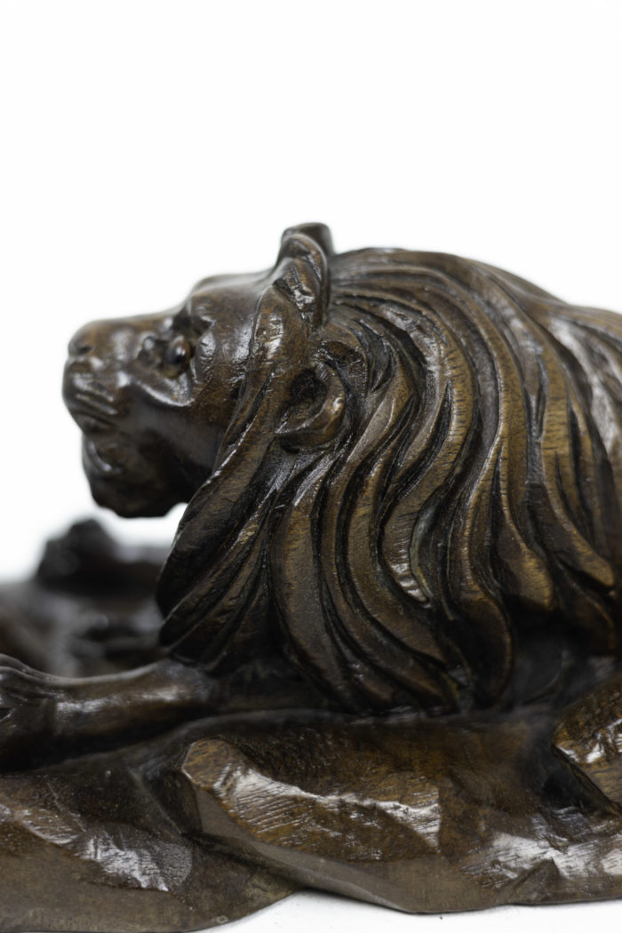 encrier noyer lion crinière