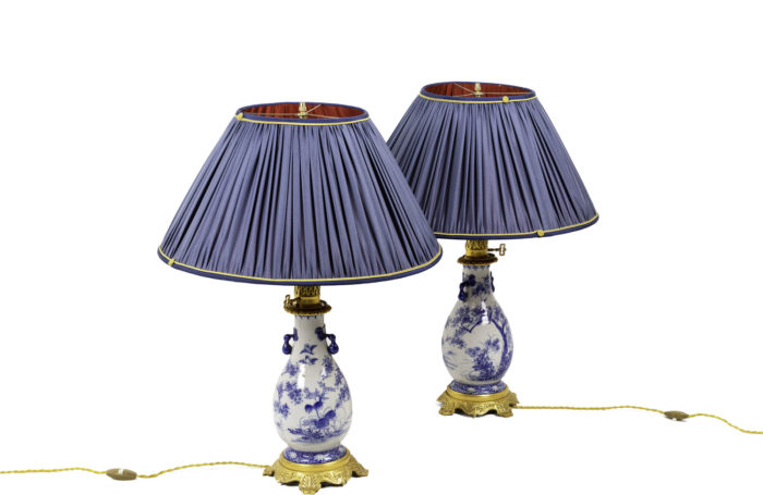 lamps blue white earthenware gilt bronze