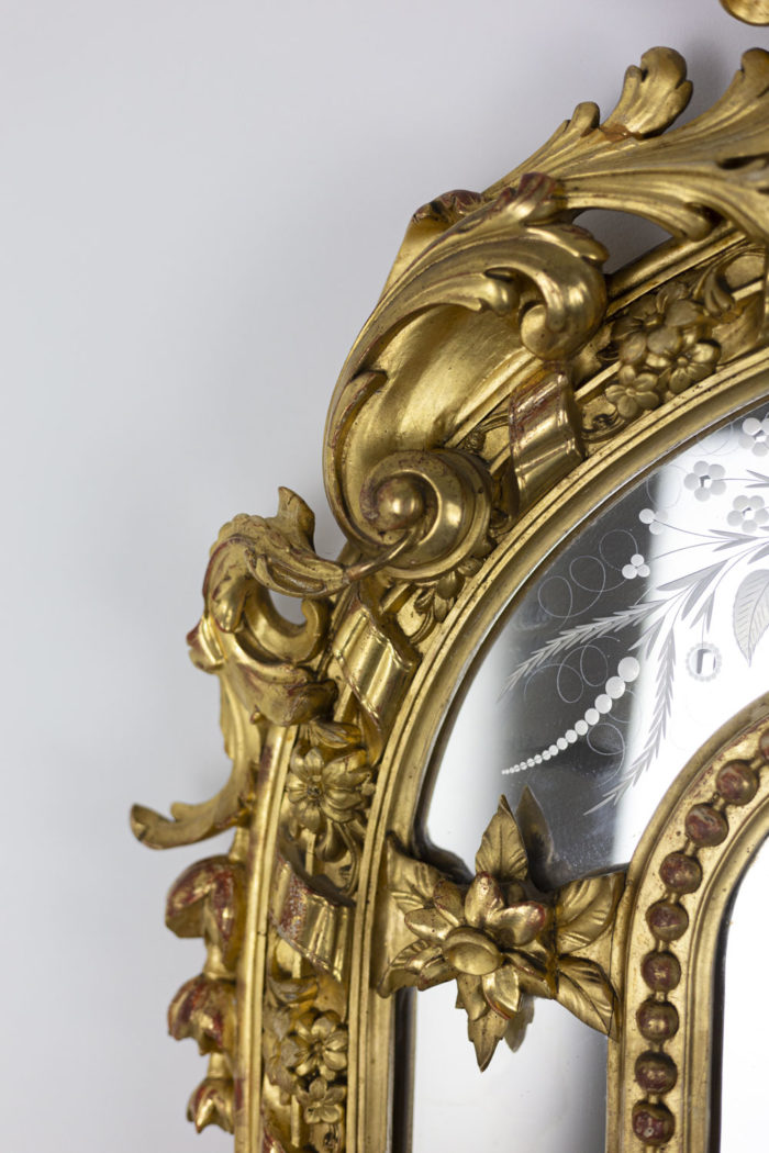 miroir style louis xvi à parcloses bois doré angle