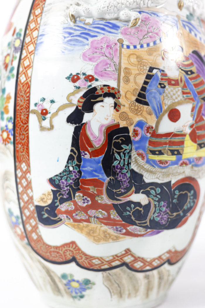 grands vases porcelaine chinoise scène détail